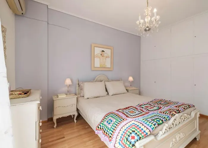 Margarita's Elegant Sunlit Palamidi View