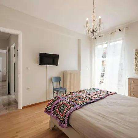 Margarita's Elegant Sunlit Palamidi View Appartamento *