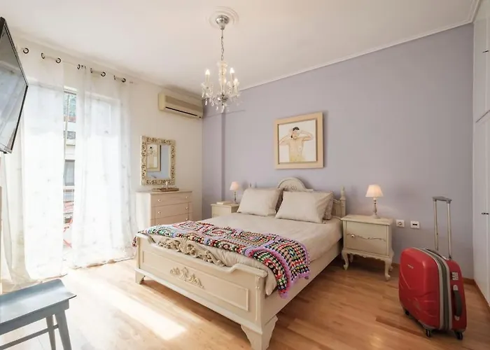 Margarita's Elegant Sunlit Palamidi View