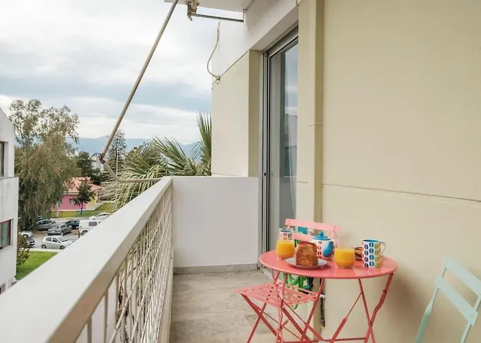 Margarita's Elegant Sunlit Palamidi View *